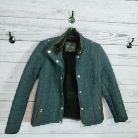 "Weather Proof" woman's 🧥 jacket - Picture 3 of 10